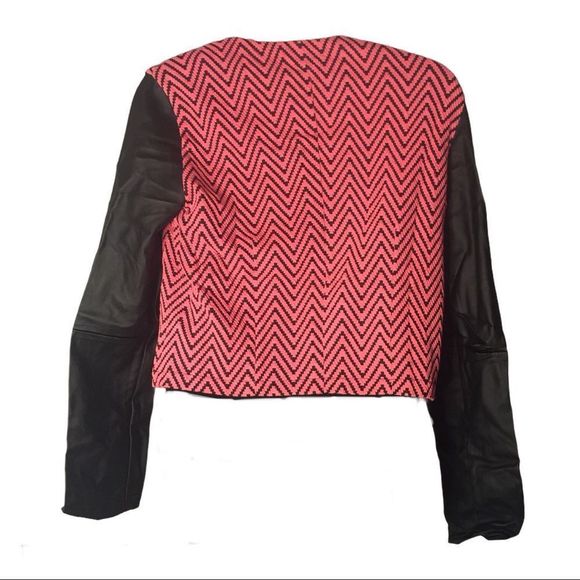 Fuschia Print Jacket w/ Faux leather sleeves - Picture 5 of 12